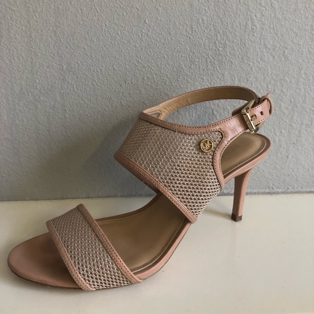 Micheal Kors tan sandal heel Size 8.5